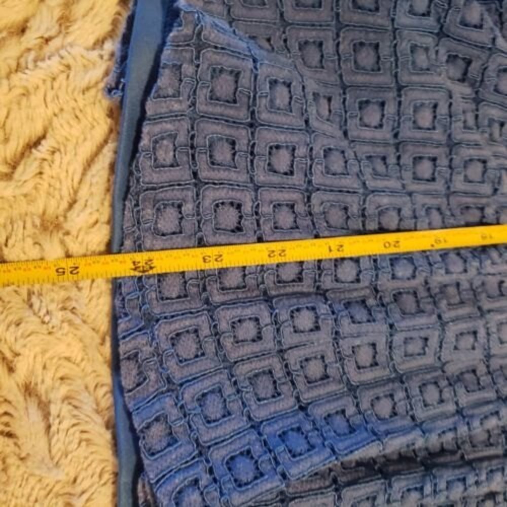 Masseys Women's Blue Crocheted Cold-Shoulder Ruffled Blouse Size 2X - Picture 3 of 9